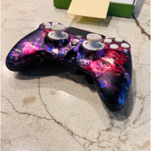 SCUF IMPACT VOID PlayStation 4
Controllers - Picture 4 of 6